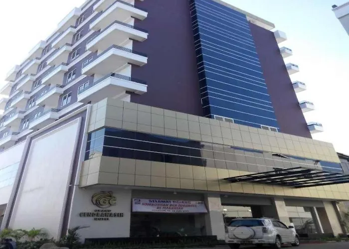 Grand Cendrawasih Hotel