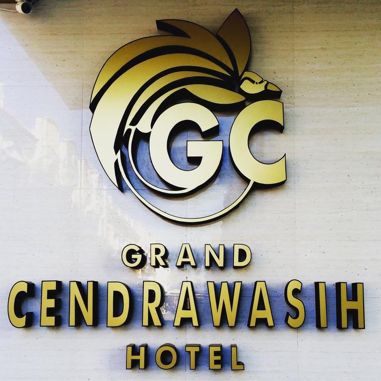 Grand Cendrawasih 2*